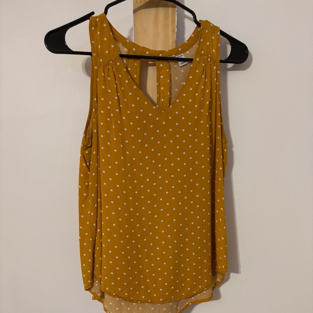 Women’s shirt